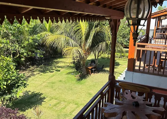 Casa Komala 3*